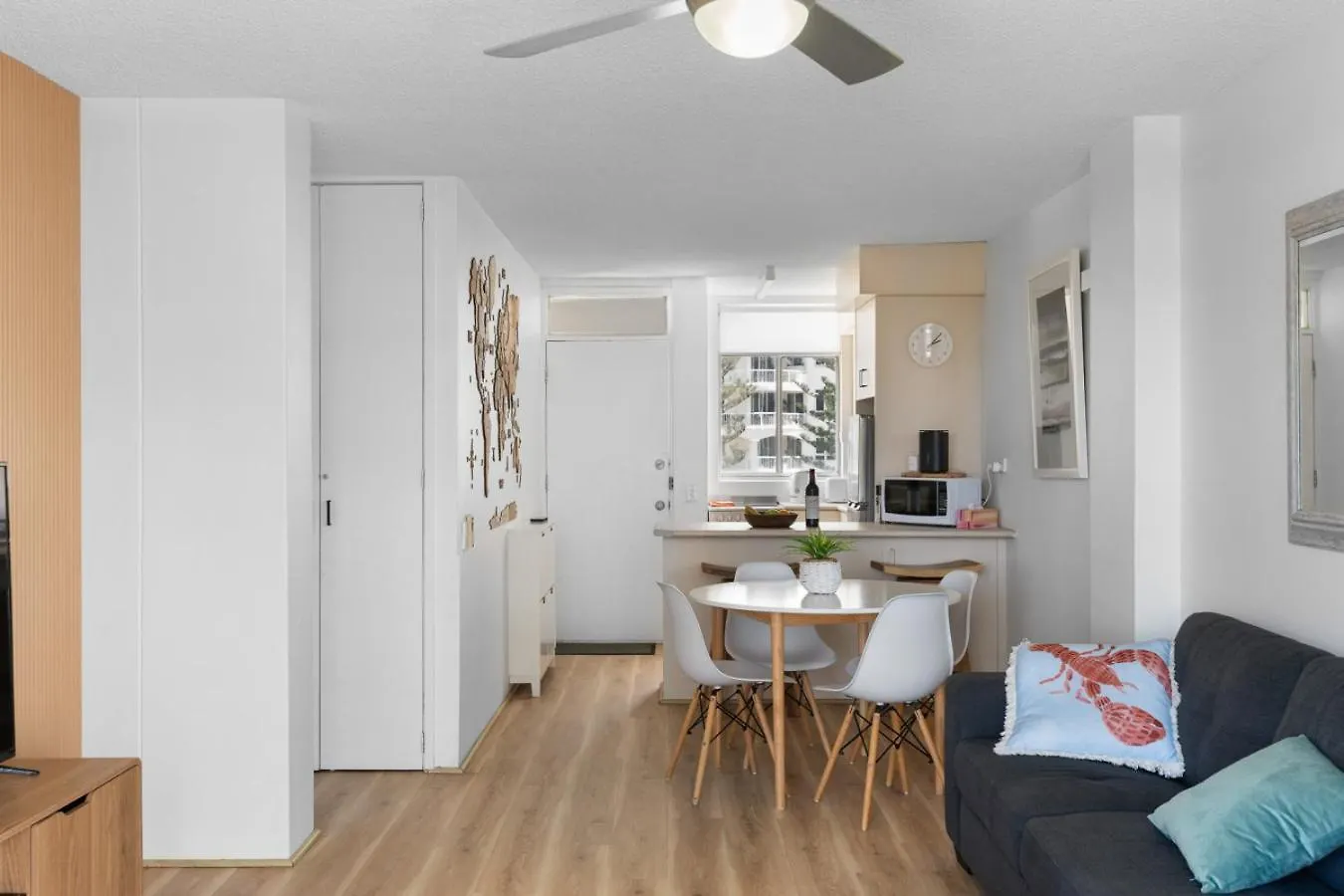 The Suntide - Beachfront 2Bedroom Unit At Central Surfers With Parking And Netflix Gold Coast 0*,