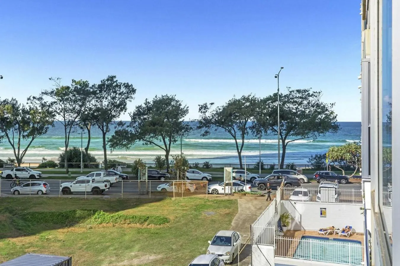 The Suntide - Beachfront 2Bedroom Unit At Central Surfers With Parking And Netflix Gold Coast Apartment